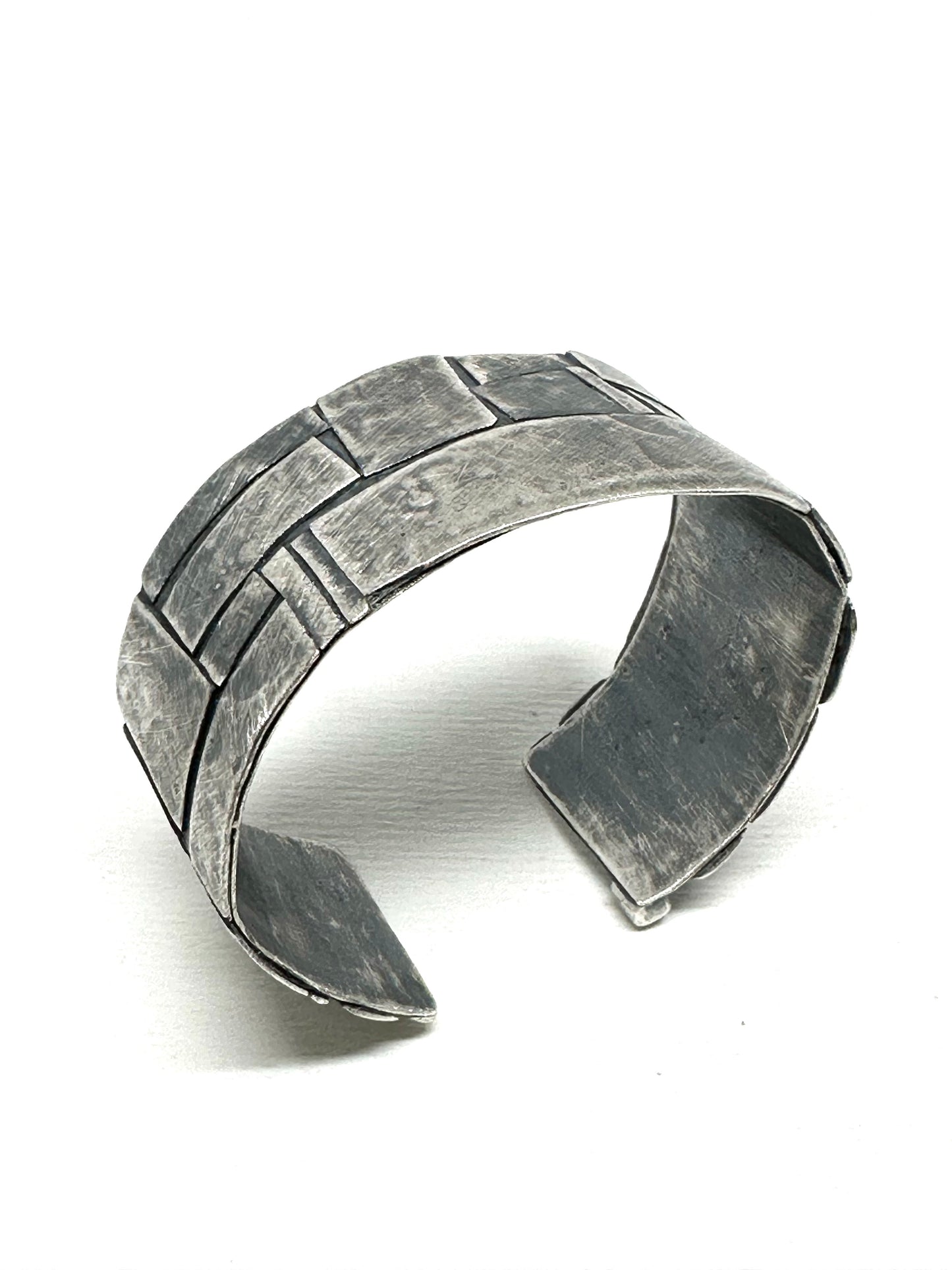 Cobblestones Armour Cuff